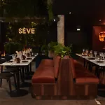 Kube - Ice Bar Hotel 4*