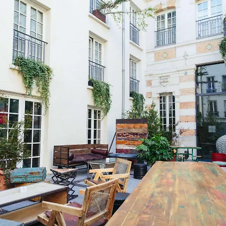 Kube 4* París
