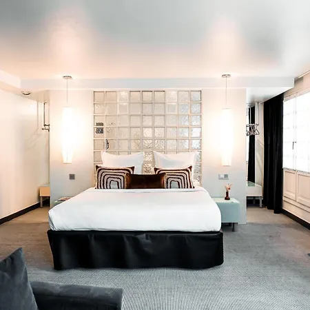 Kube Hotel Paris