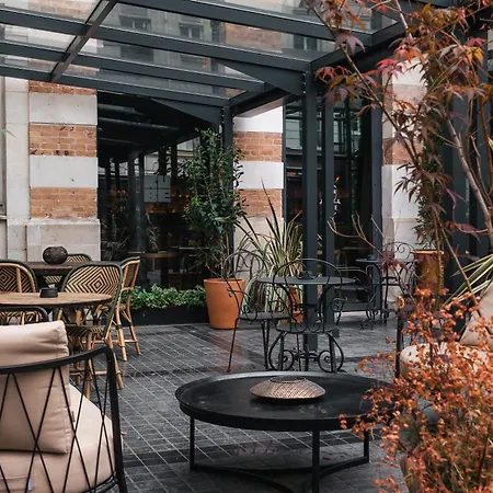 Kube 4* Paris