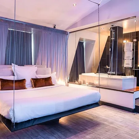 Kube 4* Paris