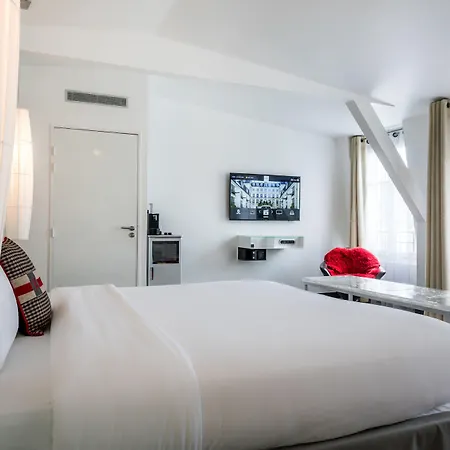 Kube מלון פריז