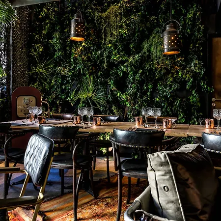 Kube מלון פריז