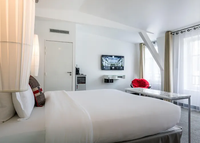 Kube Hotel Paris
