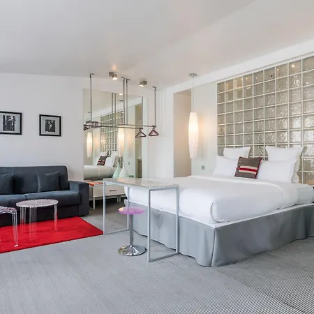Kube 4* París